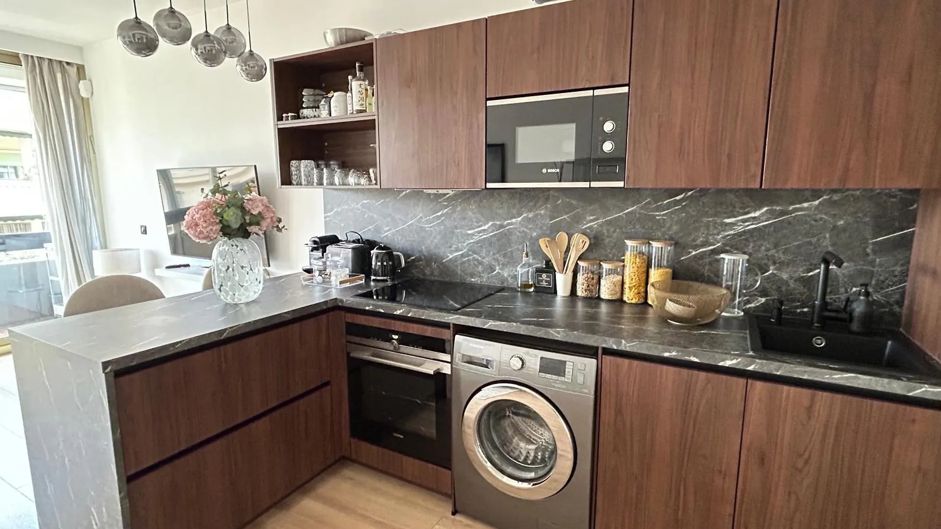 Mermoz Luxury Suite Marsilya 0*,  Fransa